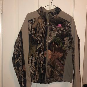 Mossy oak women’s Camo jacket